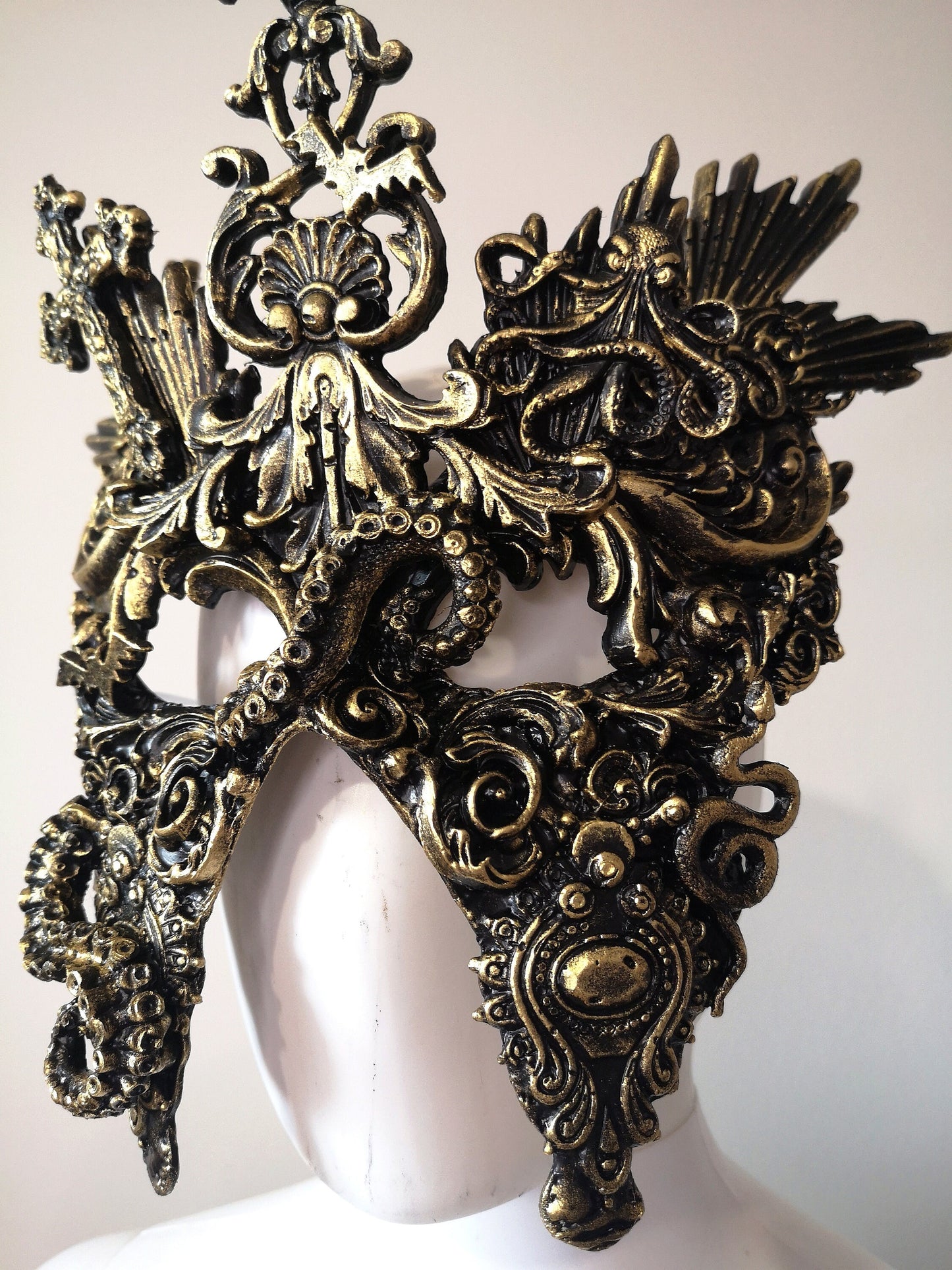 Prêt à expédier- Masque loup baroque Mascarade Carnaval gothique noir et or. Unique