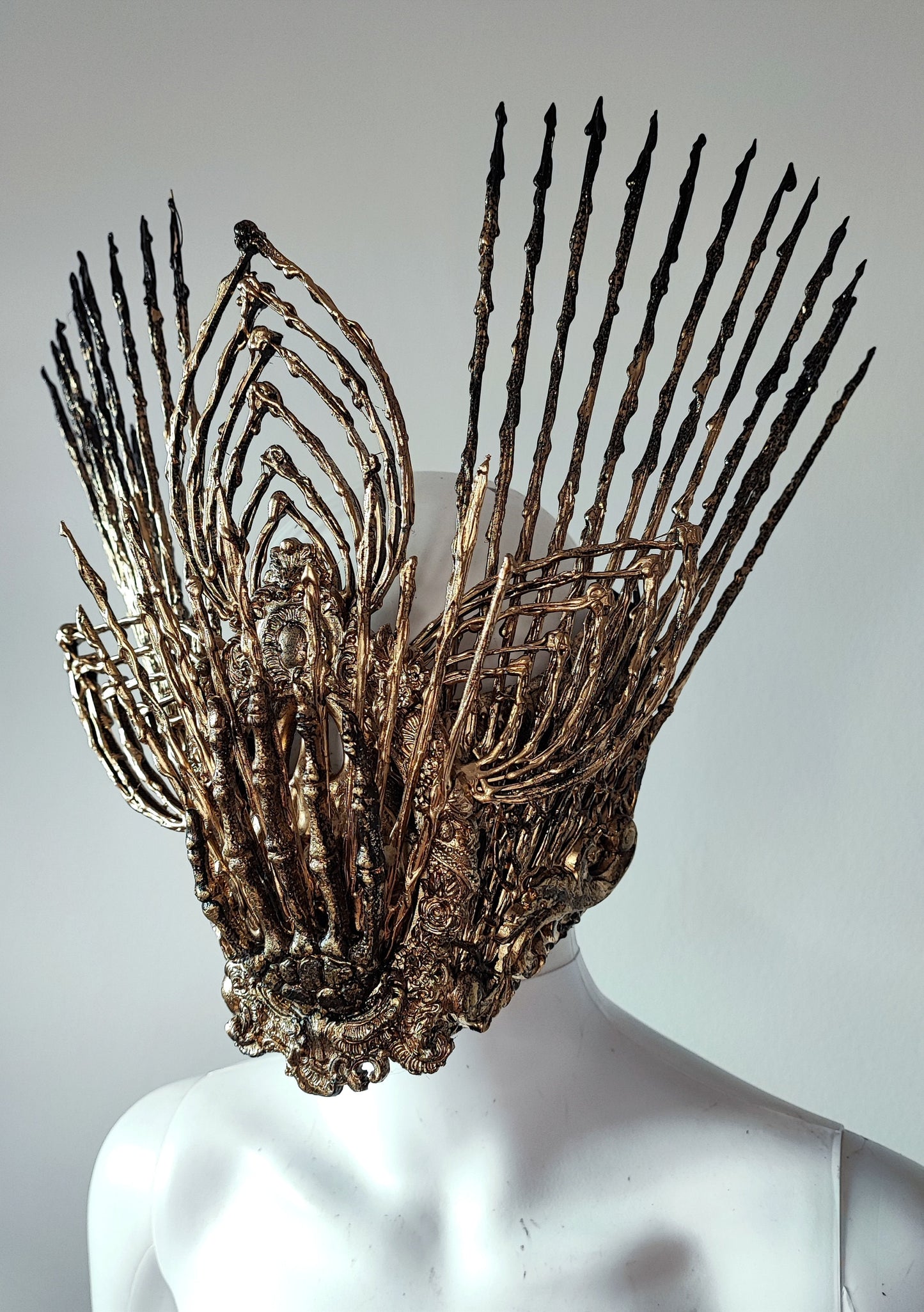 Masque baroque, bijou, rococo couture fashion, filigree, Baroque Fantasy Valkyrie Steampunk, squelette