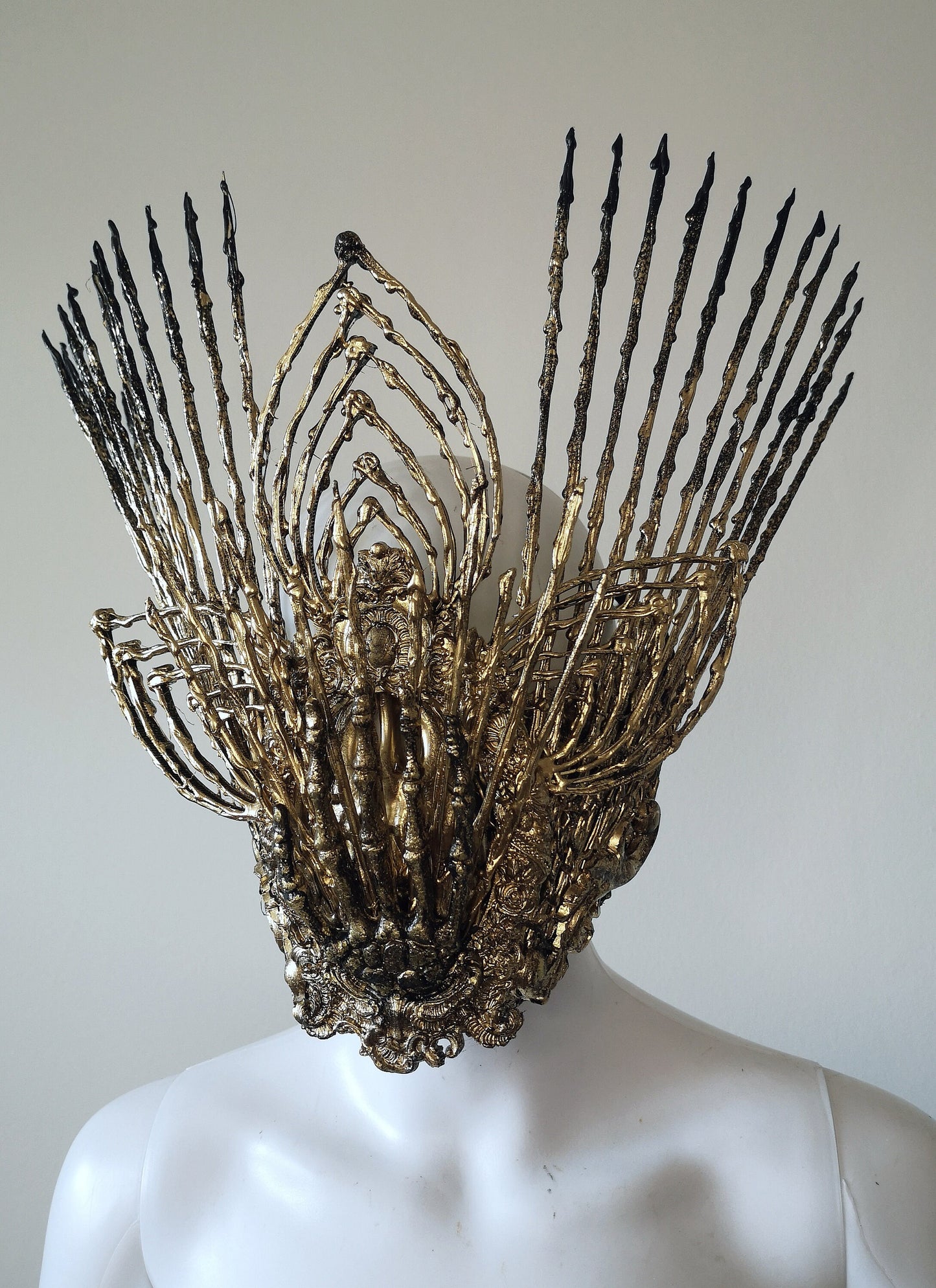 Masque baroque, bijou, rococo couture fashion, filigree, Baroque Fantasy Valkyrie Steampunk, squelette