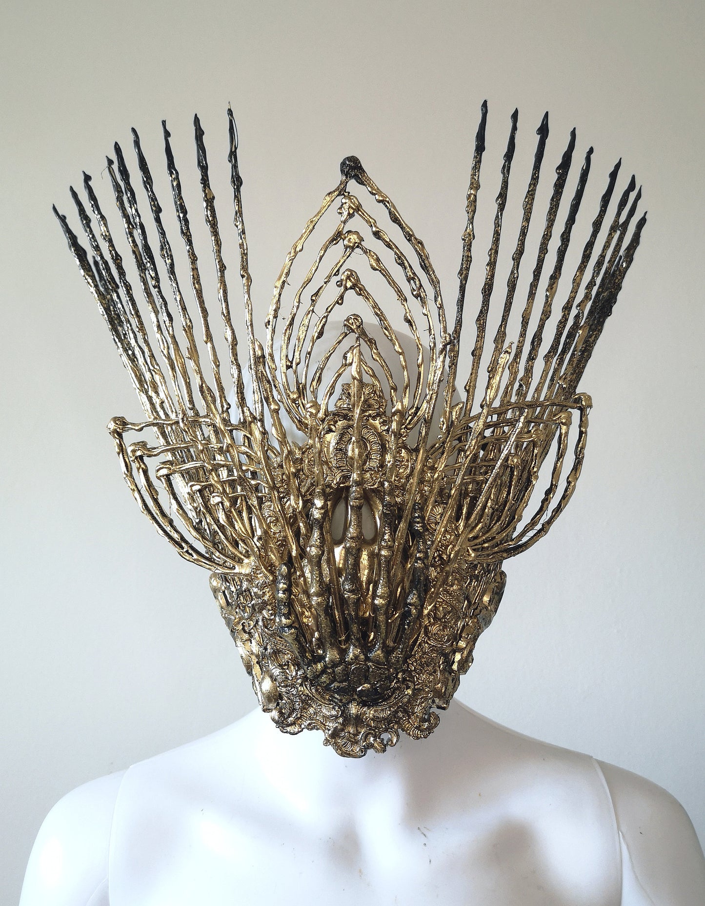 Masque baroque, bijou, rococo couture fashion, filigree, Baroque Fantasy Valkyrie Steampunk, squelette