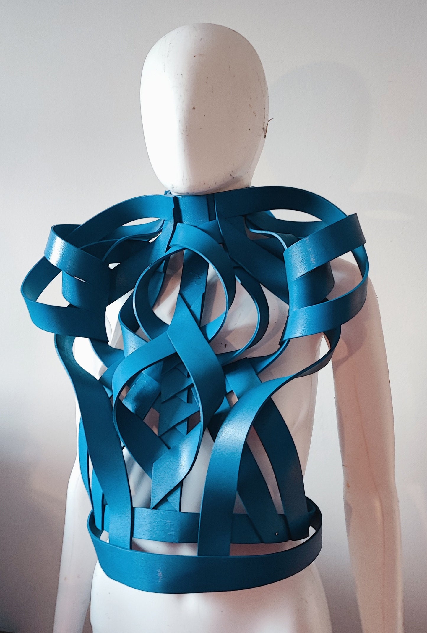 Plastron Armure homme ou femme - Breastplate Fantasy Couture - Futuristic Armor - Lady Gaga Costume - Dragon lady cosplay