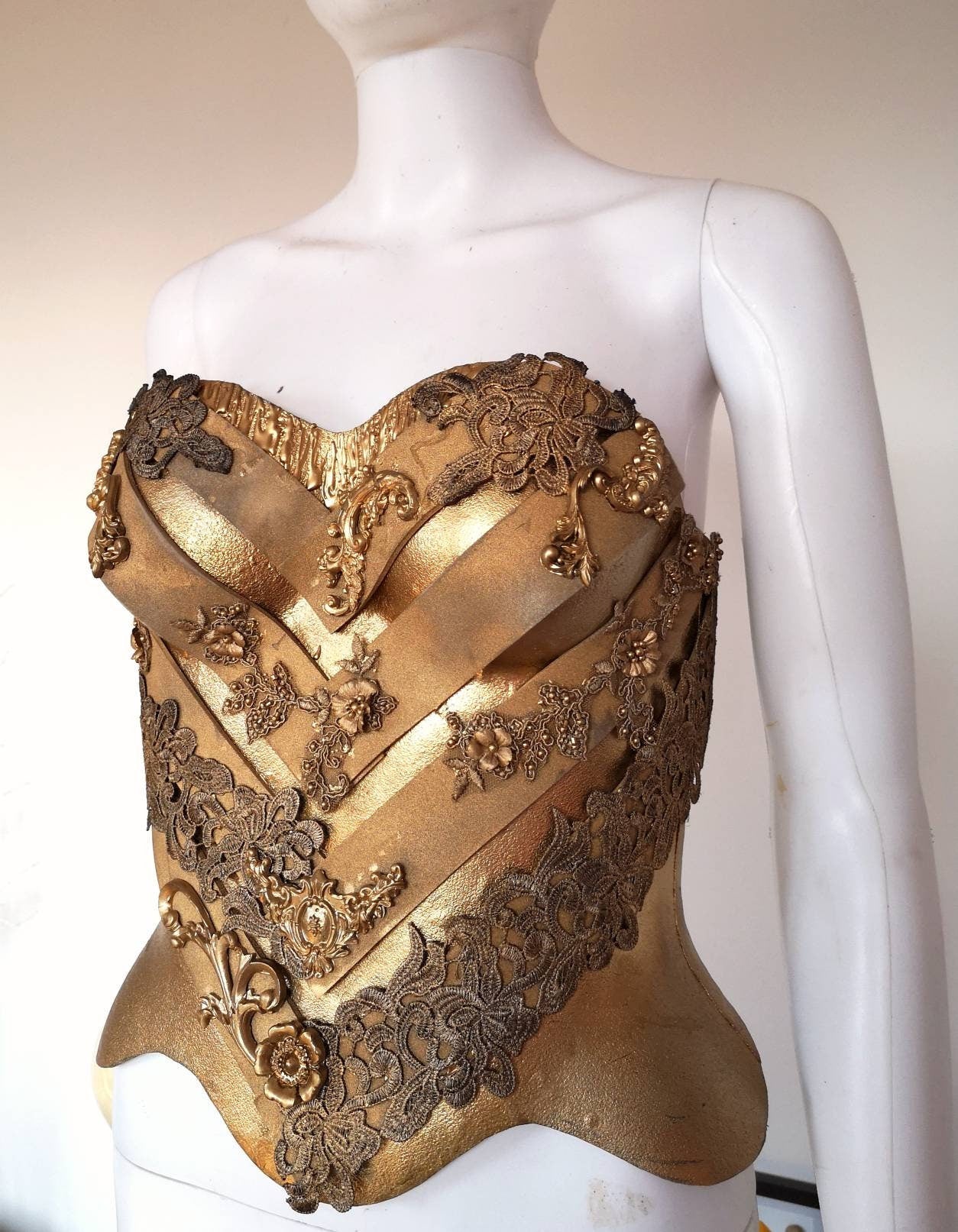 Plastron Armure Fraise au Loup Costumes - Cosplay - Royal - Gold - Breastplate - Fantasy