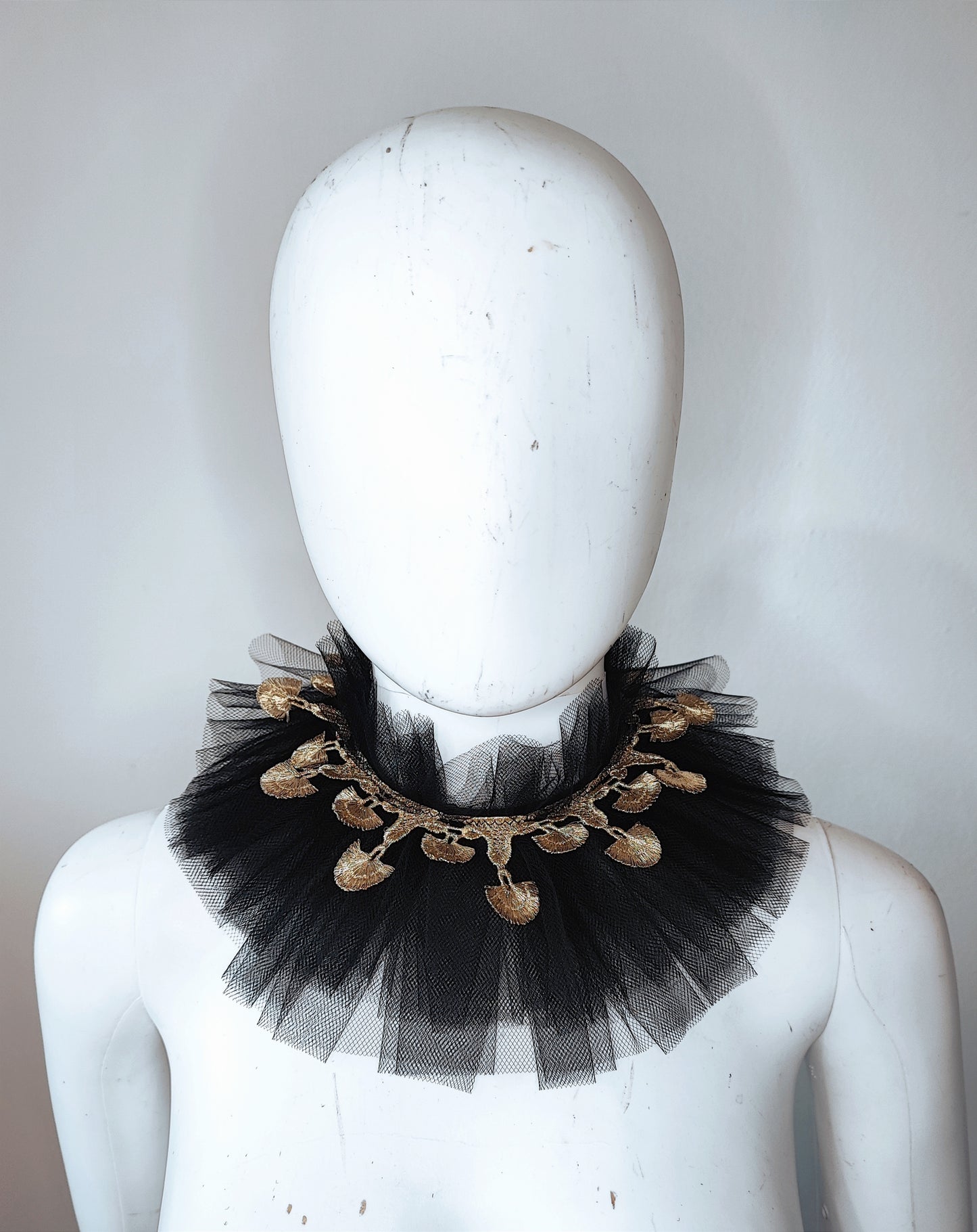 Col fraise en tulle noir - tour de cou- Pierrot costume - col renaissance - clown- unisexe - burlesque