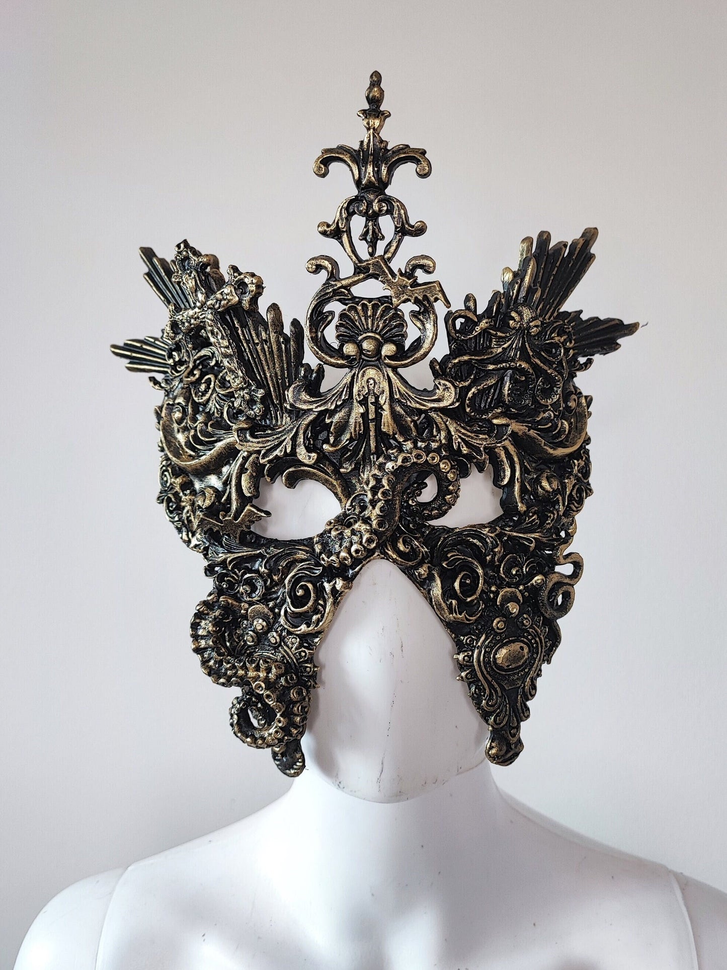 Prêt à expédier- Masque loup baroque Mascarade Carnaval gothique noir et or. Unique