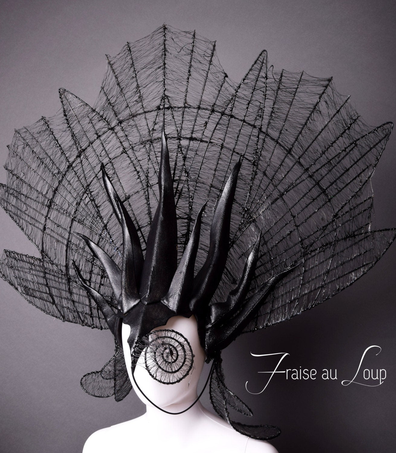 Sibylle - Coiffe "Prêtresse" Fraise au Loup - Reine - Féérique - Beauté - Ange - Dark Beauty - Goth