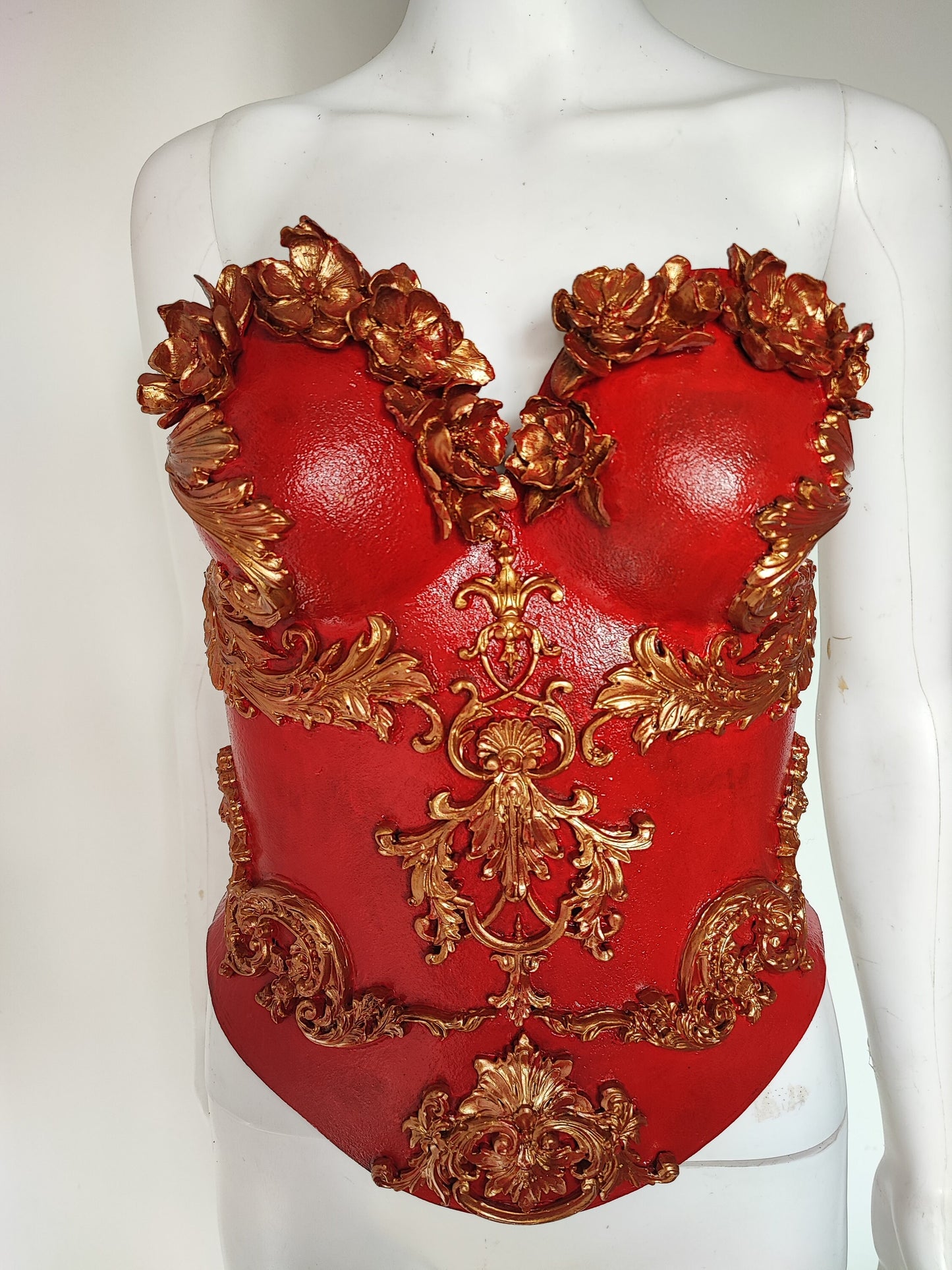 Plastron baroque - Armure worbla - Costume - Création féérique Fraise au Loup - Cosplay. Prête à expédier