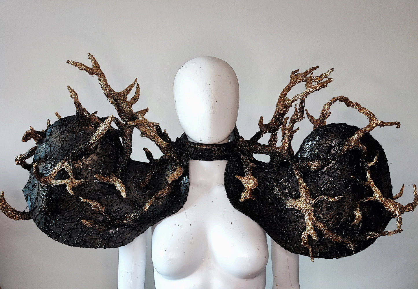 Epaulettes - Accessoire Fraise au Loup Costumes - Dark - Goth - Futuriste