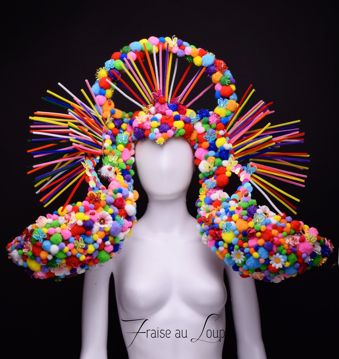 Coiffe Avant-Garde Carnaval Festival Fantasy- Show pompons Candy- fait sur commande