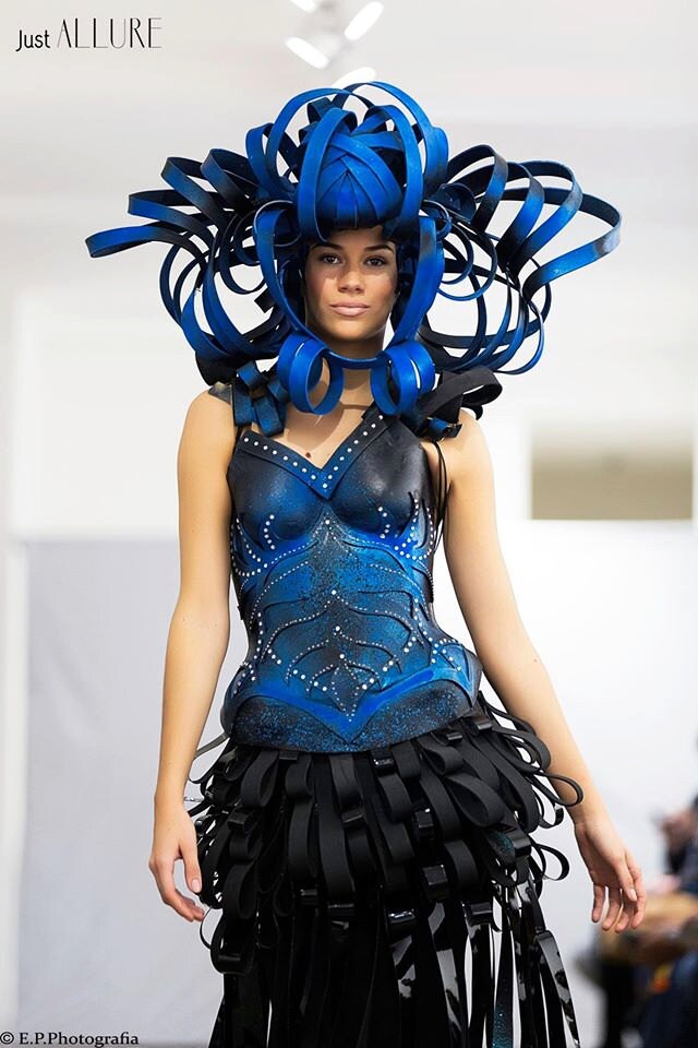 Sankai - Coiffe futuristique - Avant Garde - Headdress - Atelier Fraise au Loup - Paris - Cyborg - Alien
