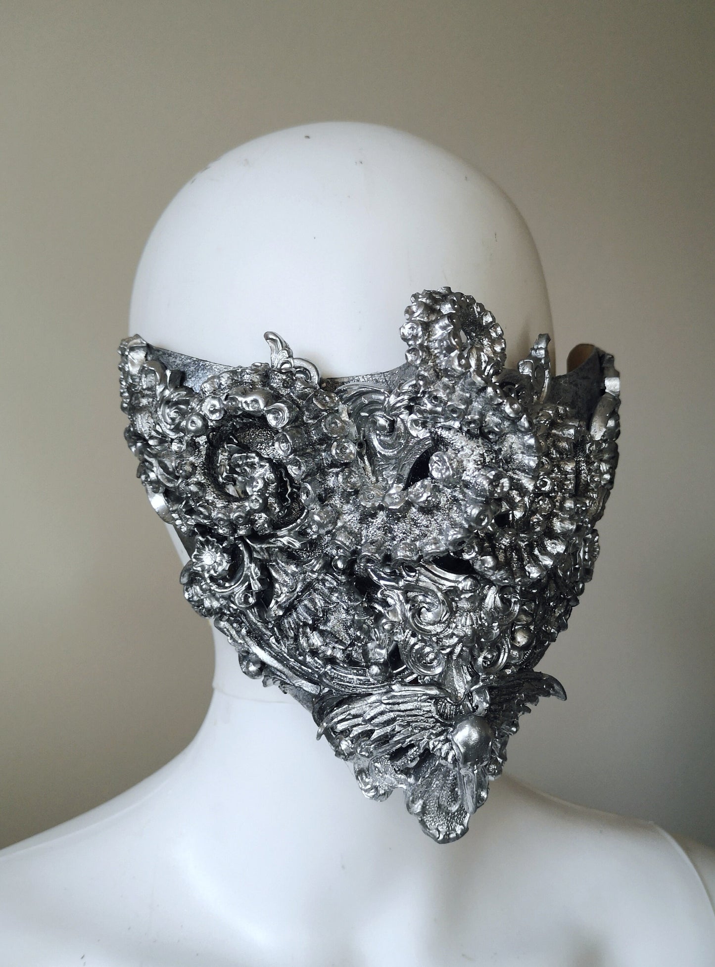 Set coiffe et masque facial. Skull tentacules et ailes Baroque