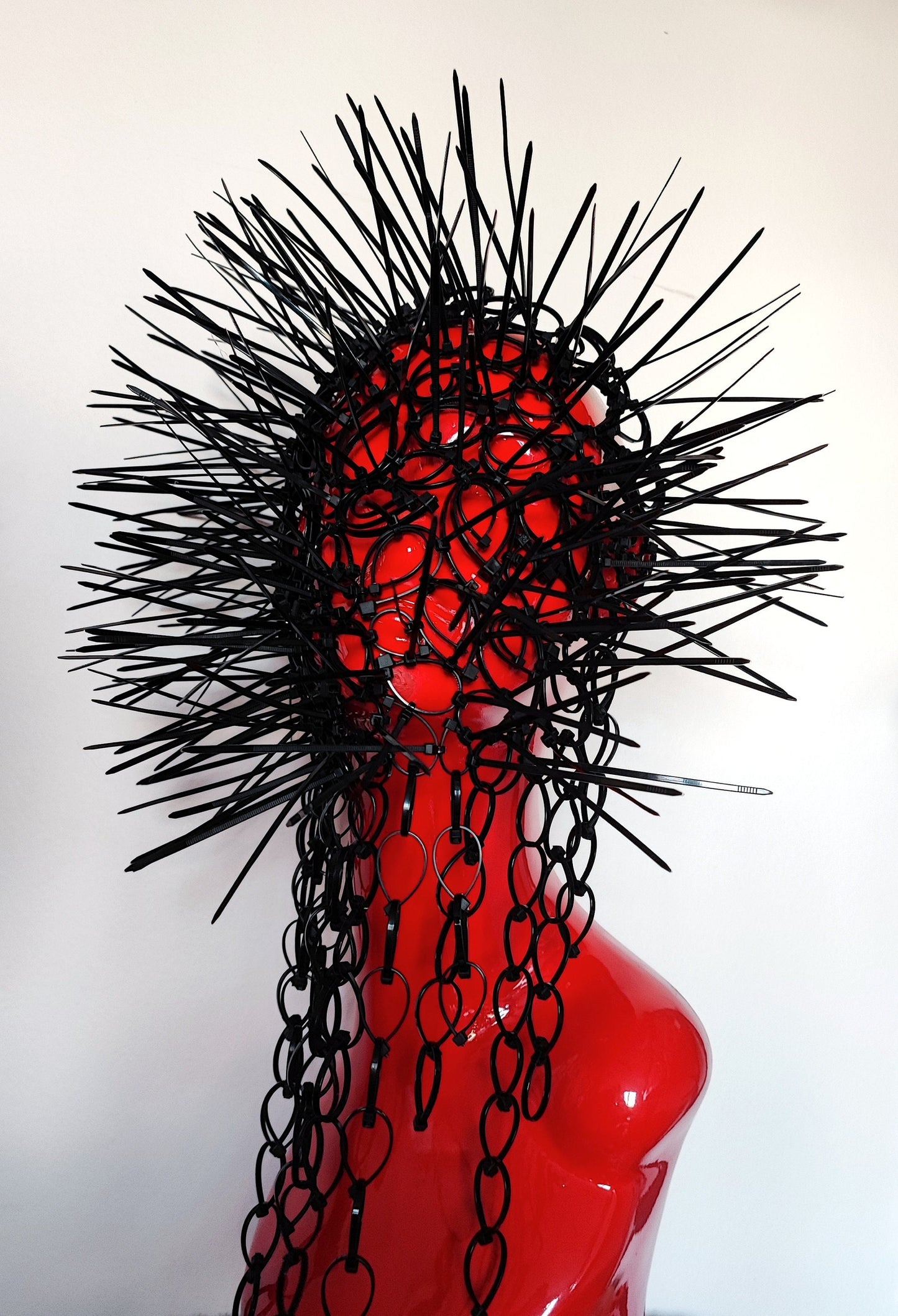 Masque Loup . Fantaisie. Casque gothique. Costume Sorcière. Zip tie.  Fait sur commande