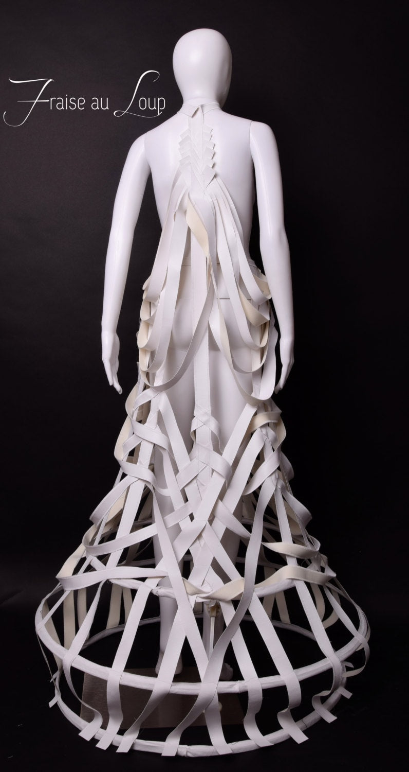 Crinoline - Body Cage  - Jupe - Couture - Goth - Avant Garde - Géométrique - Futuriste - Fraise au Loup Couture