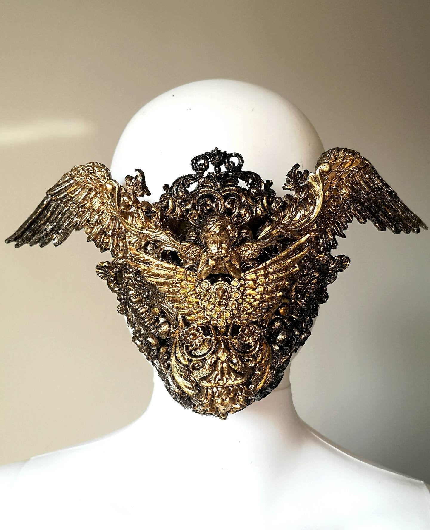 Masque Bas du Visage Baroque Or - Armure Faciale Ailes et Chérubin en Thermoplastique