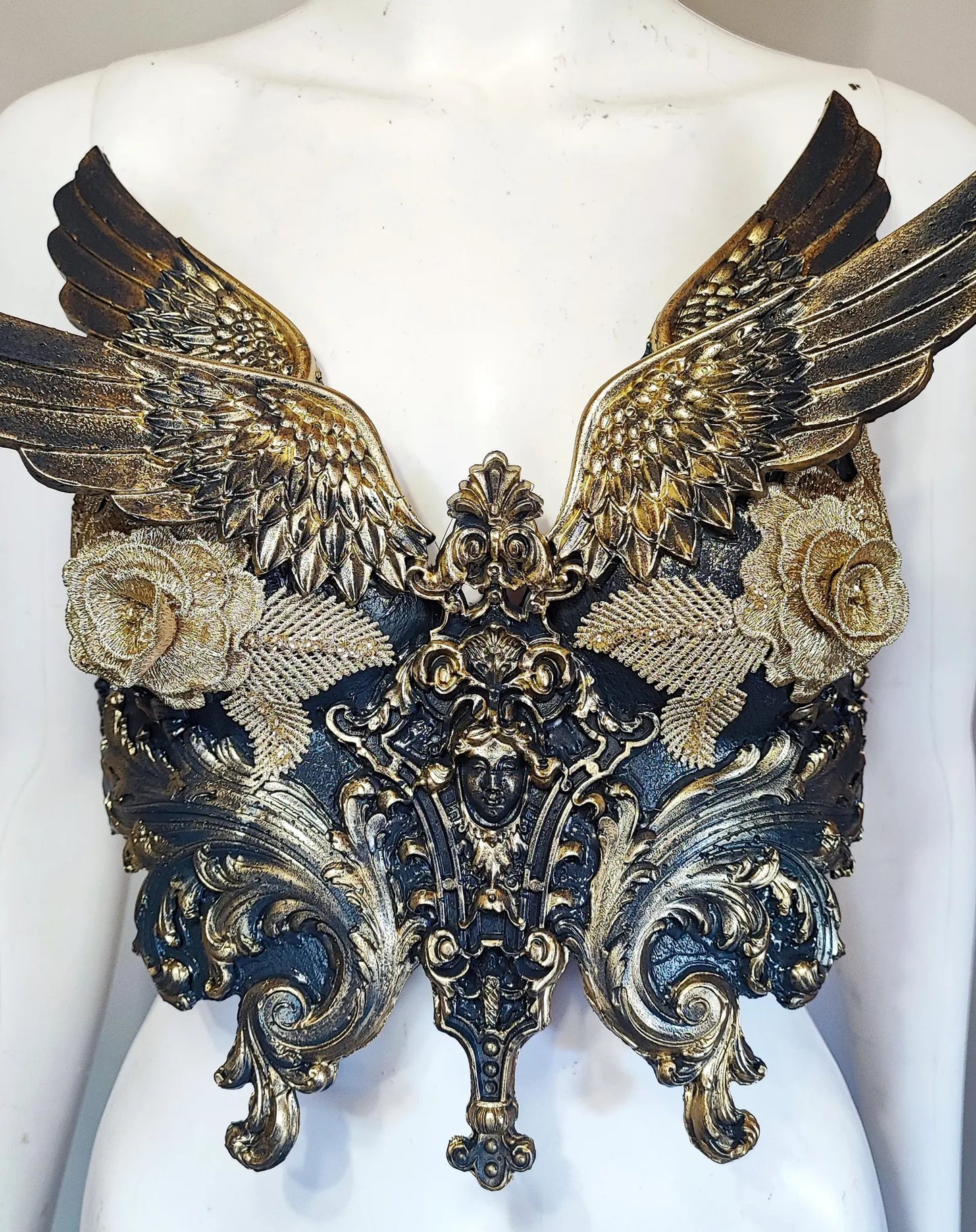 Corset Armure Ailes et Roses - Buste Fantaisie en Thermoplastique- corset Armure Worbla -3D Baroque - Costume Festival Burlesque