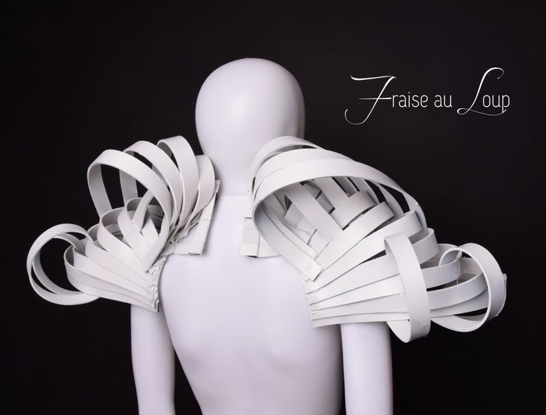 Epaulettes - Futuriste - Géométrie - Col - Fraise - Avant Garde - SFX - Cyborg - Alien - Mode - Alternatif - Fashion