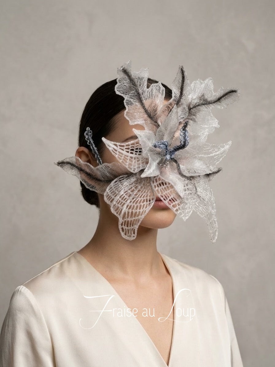 Masque unisexe Féérique Floral Argenté et Translucide | Coiffe Elfe Fantaisie Fait Main | Masque Couture Onirique Prêt à Expédier