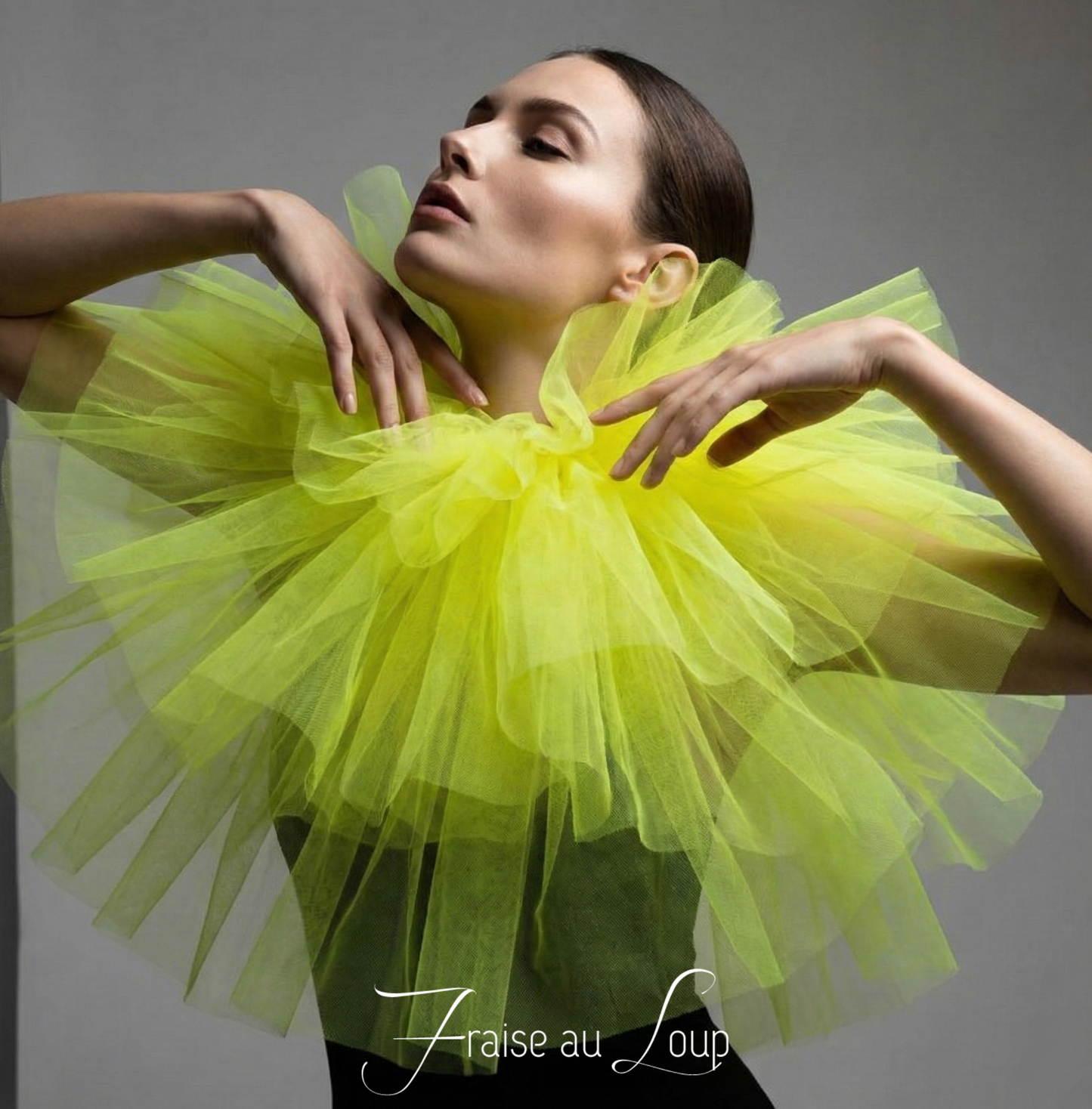 Maxi Col fraise en tulle jaune - Pierrot costume - col renaissance - clown- unisexe  - burlesque